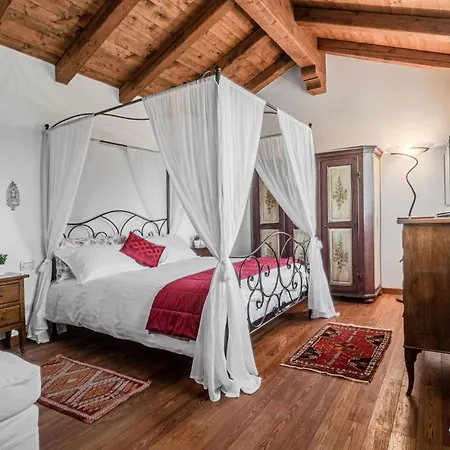 Enchanting Villa Allegra With Pool *