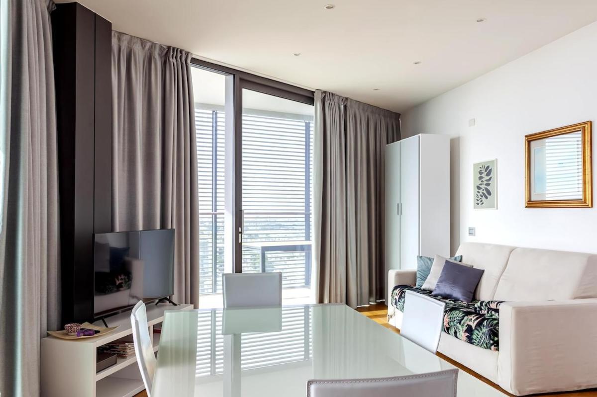 Appartamento Enchanting Villa Allegra With Pool